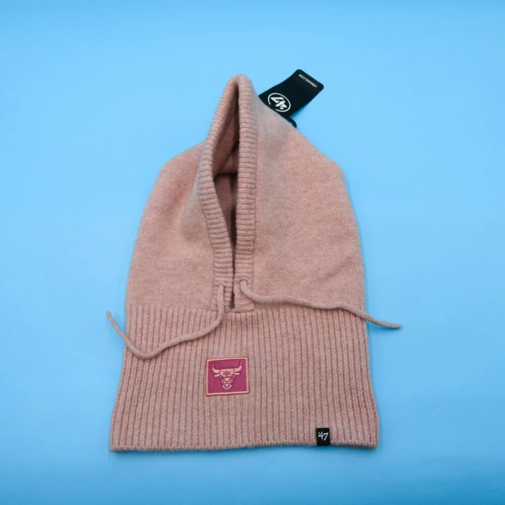 '47 Brand Chicago Bulls Winter Hat Womens Light Pink‎ Snood Hood Unisex NBA New